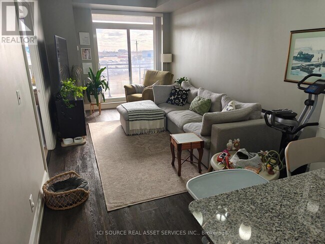 315-1070 SHEPPARD Ave
