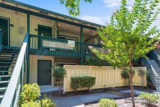 2025 California St in Mountain View, CA - Building Photo - Building Photo