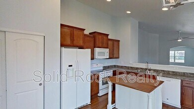 6818 Whitebark Ln in Colorado Springs, CO - Building Photo - Building Photo