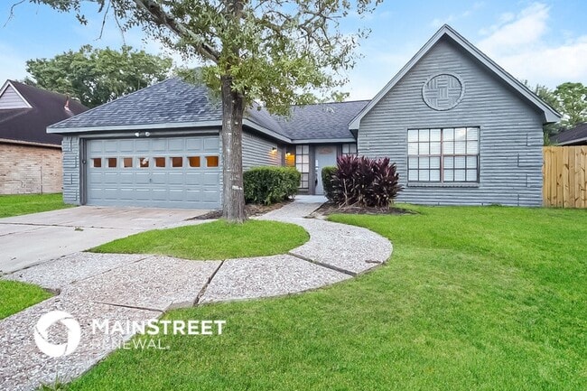 property at 2627 S Brompton Dr