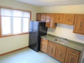 96 Conwell Ave, Unit 1 in Somerville, MA - Foto de edificio - Building Photo