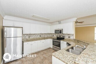 861 Pin Oak Dr in Nashville, TN - Building Photo - Building Photo