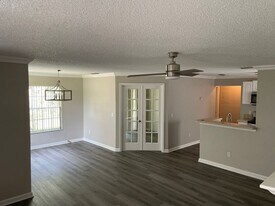944 Bakewell Ct in Lake Mary, FL - Building Photo