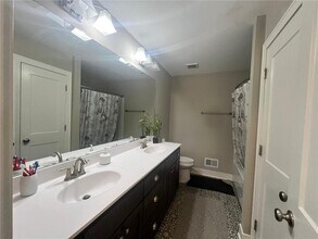 18945 Iden Way in Lakeville, MN - Building Photo - Building Photo