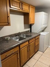 865 Sky Lake Cir in Orlando, FL - Building Photo - Building Photo