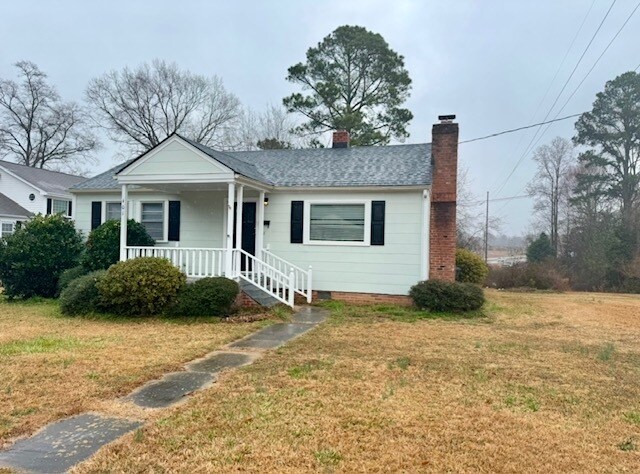 401 N 9th St in Erwin, NC - Building Photo