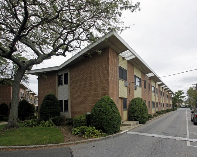 Ocean Harbor Club Apartments Oceanside, NY Apartments For Rent