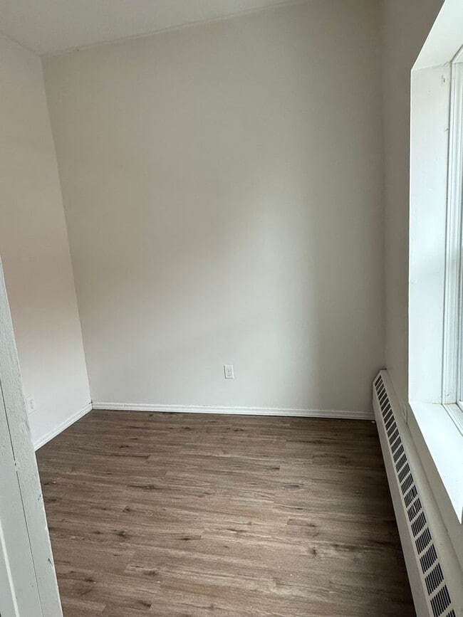 950 St Paul St in Rochester, NY - Building Photo - Building Photo