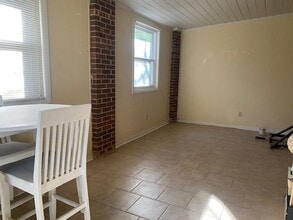 1106 Sandringham Dr in Tallahassee, FL - Building Photo - Building Photo