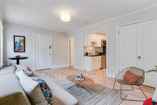 1234 E Colfax Ave, Unit #7 in Denver, CO - Building Photo