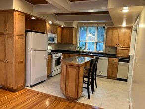 31 Linwood Ave in Williamsville, NY - Foto de edificio - Building Photo