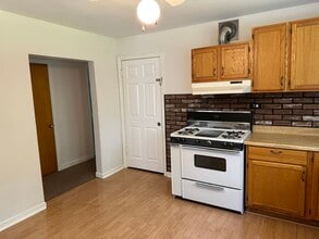 8415 Archer Ave in Willow Springs, IL - Building Photo - Building Photo