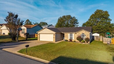 10 Meadow Ridge Loop in Maumelle, AR - Building Photo - Building Photo