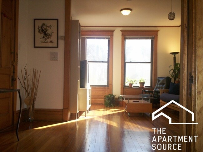 property at 1358 W Barry Ave