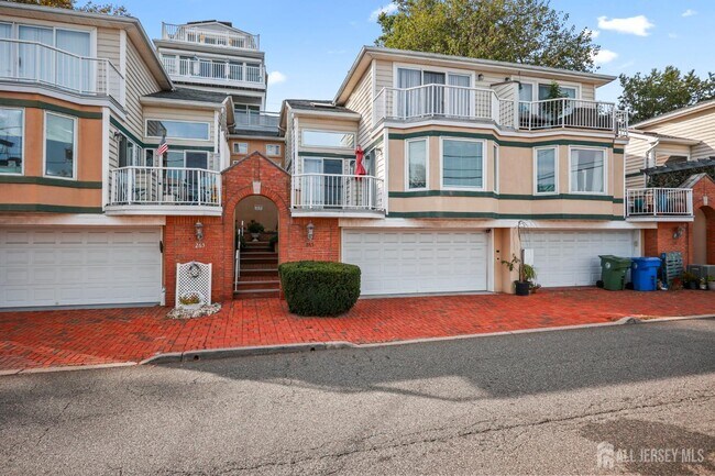 265 Front St in Perth Amboy, NJ - Building Photo - Building Photo