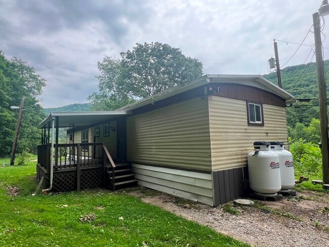 property at 8297 PA-120