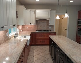 373 Littlefield Ln in Marlborough, MA - Building Photo - Building Photo