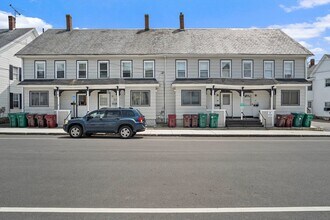38 London St in Lowell, MA - Building Photo - Building Photo