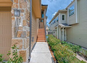 123 Mimosa Silk Ct in Montgomery, TX - Building Photo - Building Photo