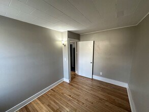 1026 E Main St in Waukesha, WI - Building Photo - Building Photo