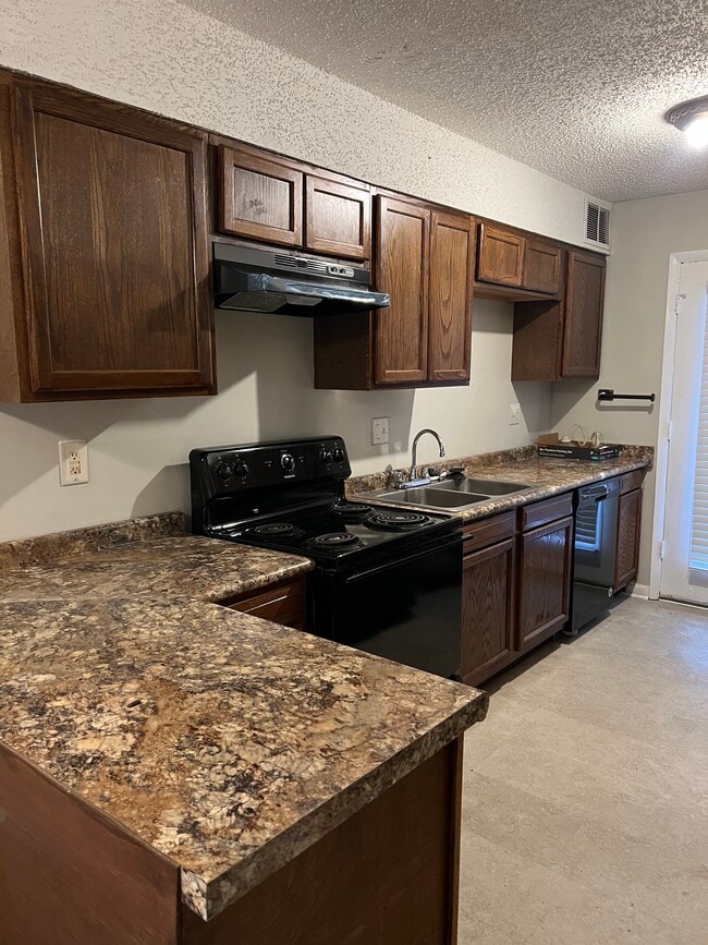 property at 537 Hickory Hill Dr