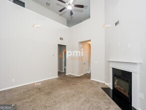 3654 Madison St in College Park, GA - Building Photo - Building Photo