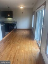 443 Millwood Ave in Winchester, VA - Building Photo