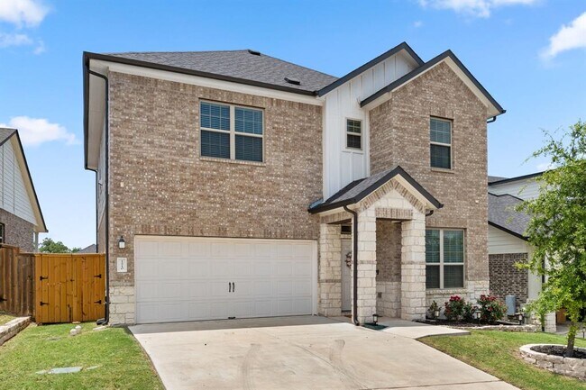 12710 Bloomington Dr in Austin, TX - Building Photo - Building Photo