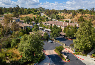 Canyon Crest in Riverside, CA - Foto de edificio - Building Photo