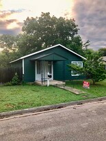 502 Beacon, Unit A in Schertz, TX - Building Photo