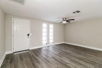 5720 Chipper Dr in New Port Richey, FL - Building Photo - Building Photo