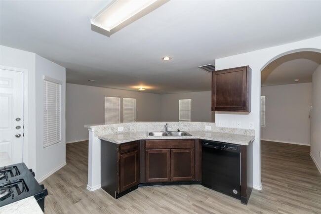 18538 Boomi Ravine Trl