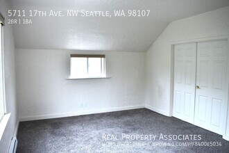 5711 17th Ave NW in Seattle, WA - Building Photo - Building Photo