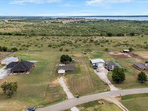 9395 Green Springs Cir in Sanger, TX - Building Photo - Building Photo