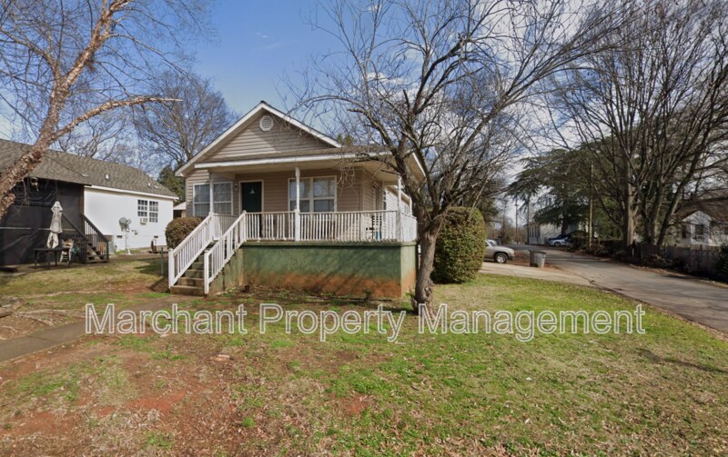 300 Honour St in Greenville, SC - Building Photo