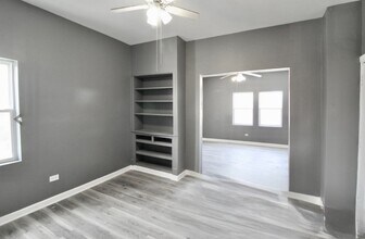2457 W 47th Pl in Chicago, IL - Building Photo - Building Photo