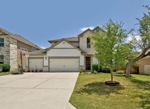 5813 Viejo Dr in Austin, TX - Building Photo - Building Photo