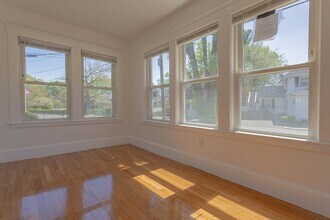 50 Evans St in Weymouth, MA - Building Photo - Building Photo