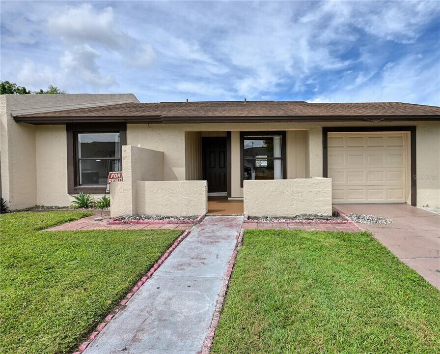 1156 Alicante Ave in Orlando, FL - Building Photo
