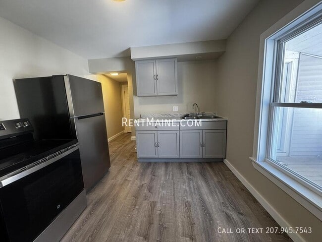 property at 7 Bennett Ave