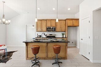 421 Pergola St in Yukon, OK - Building Photo - Building Photo