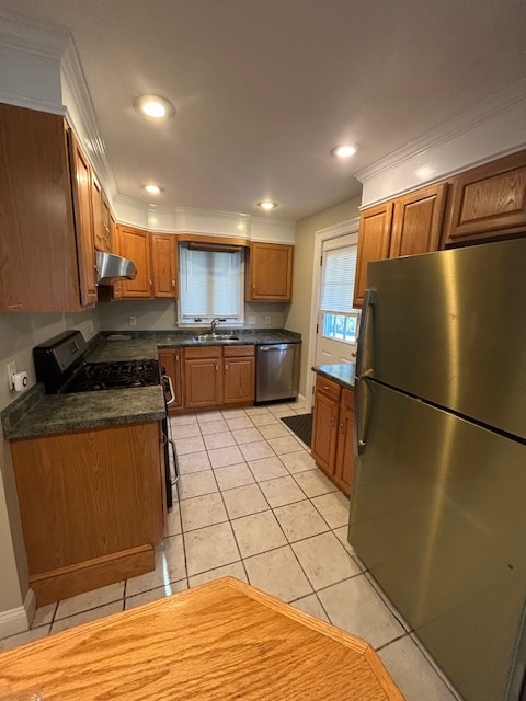 113 Railroad Ave, Unit #2