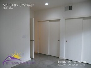 523 Green City Walk in Sacramento, CA - Building Photo - Building Photo