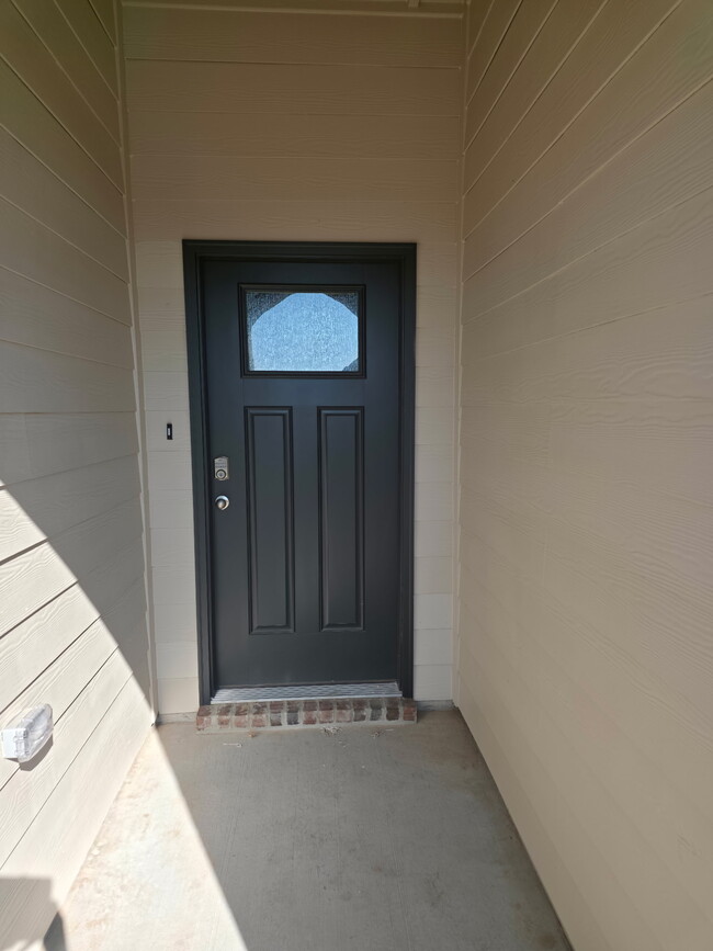 property at 7513 E 156th Pl S