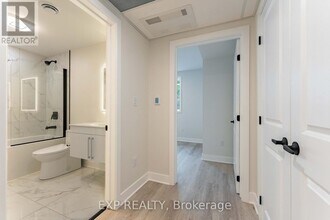 360-360 Lacasse Ave in Ottawa, ON - Building Photo - Building Photo
