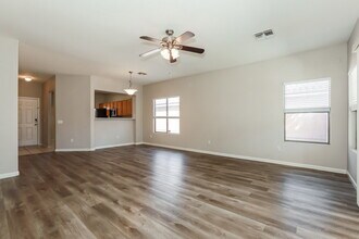 231 S Valle Verde in Mesa, AZ - Building Photo - Building Photo