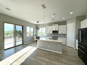 27309 N 136th St in Scottsdale, AZ - Building Photo - Building Photo