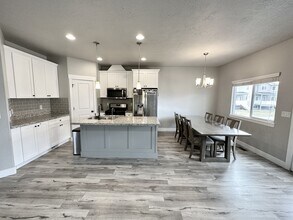 686 S 1803 W in Orem, UT - Building Photo - Building Photo