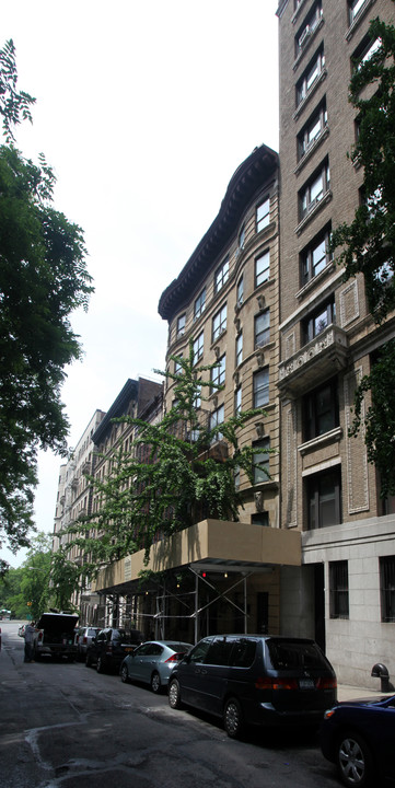 Rose House in New York, NY - Building Photo