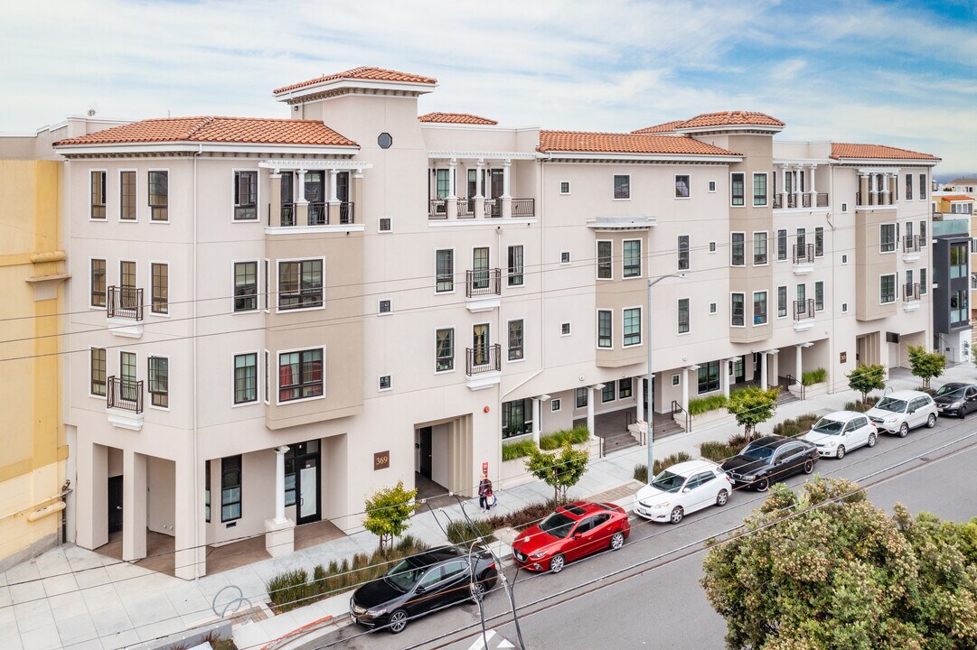 The Alexandria in San Francisco, CA - Building Photo